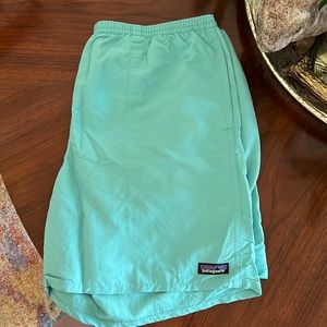 Patagonia Aqua Lined Trunks, size XL